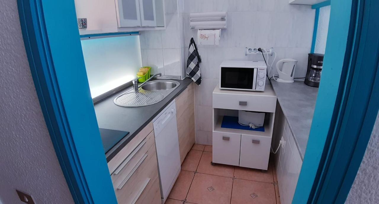 Beautiful 1 Bedroom Apartment Los Cristianos Los Angeles Exteriör bild